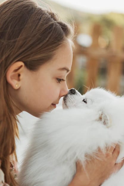 Фотографии, показывающие детей, играющих с собаками, демонстрируют невероятную связь между ними